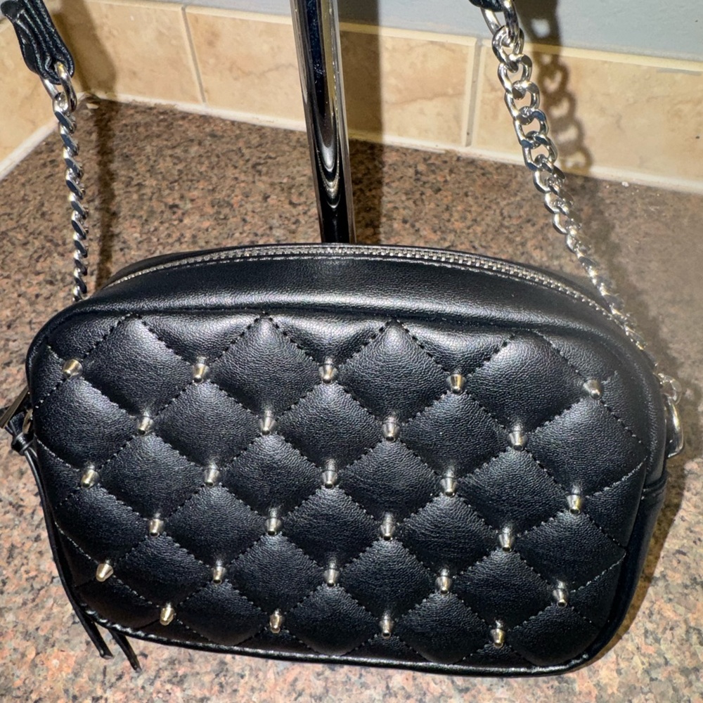 Jeff’s ELEGANT Black studded Quilted Crossbody Bag EUC - Picture 2 of 6